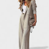 Carlota - Elegantan Outfit