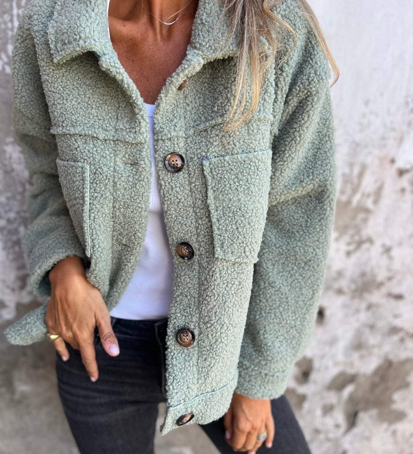 Mia - Udoban i Elegantan Kaput