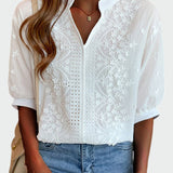 Blusa s detaljima od čipke