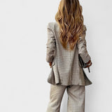 Carlota - Elegantan Outfit