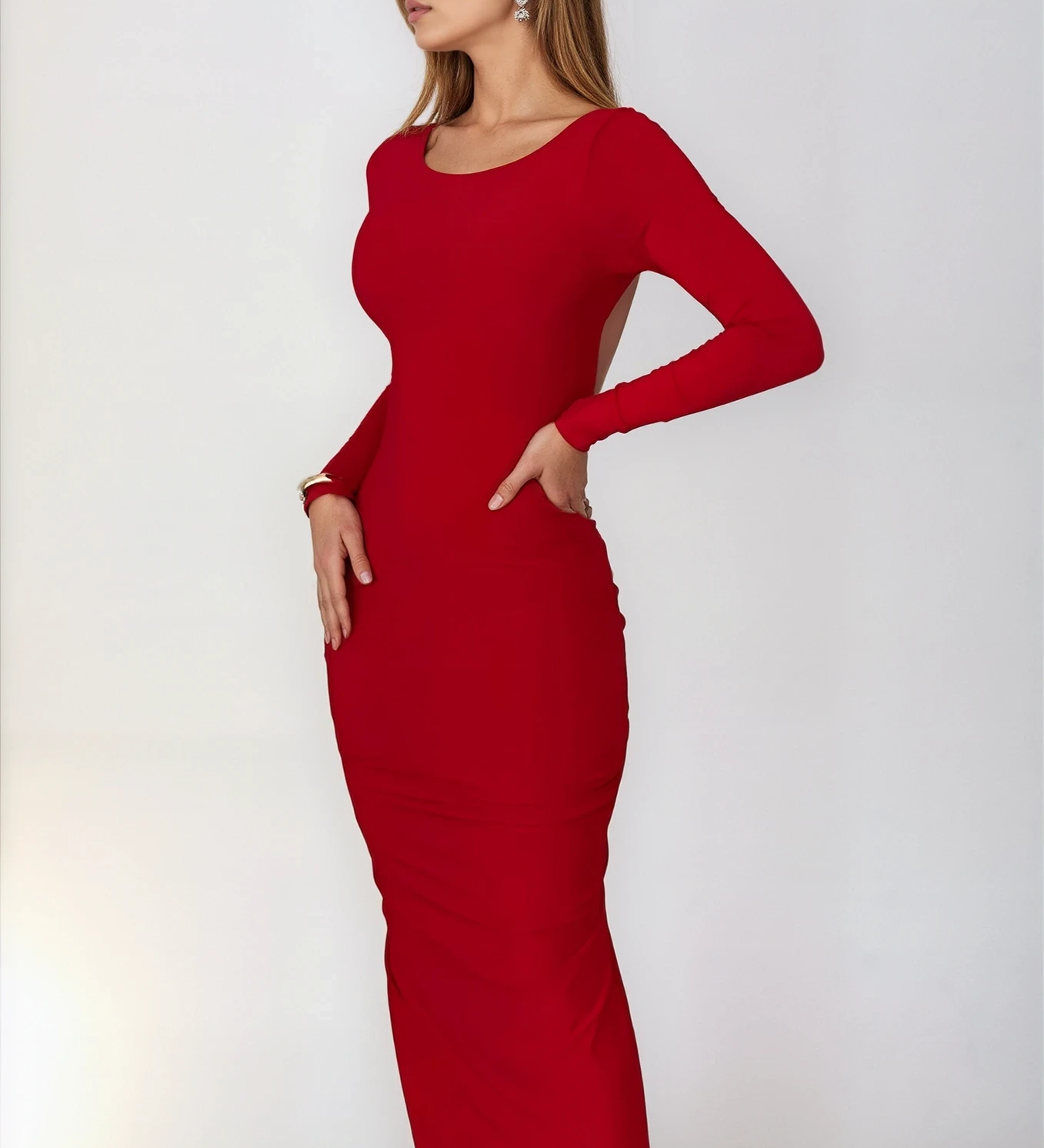 Agathe | Elegantna haljina s golim leđima