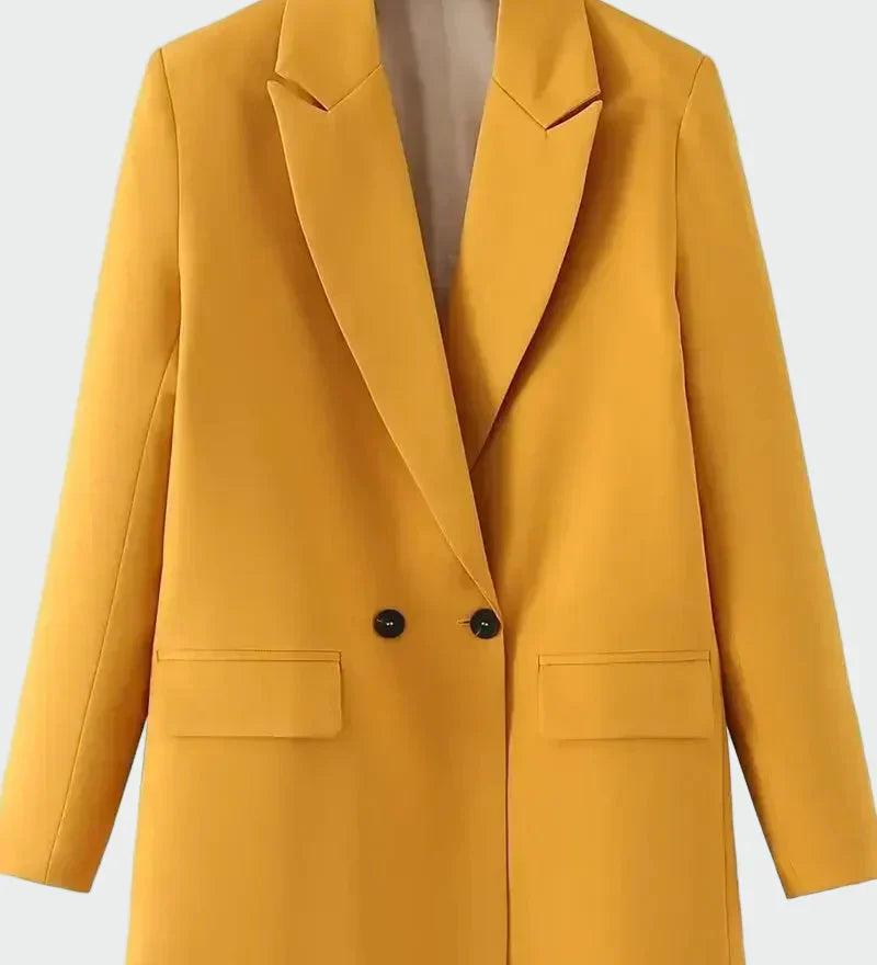 Oversized kaput s modernom linijom