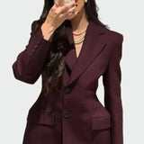 Blazer s Impresivnom Linijom
