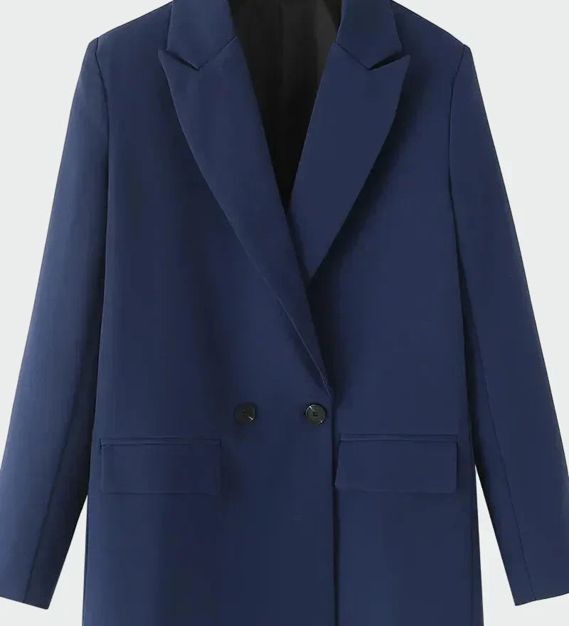 Oversized kaput s modernom linijom
